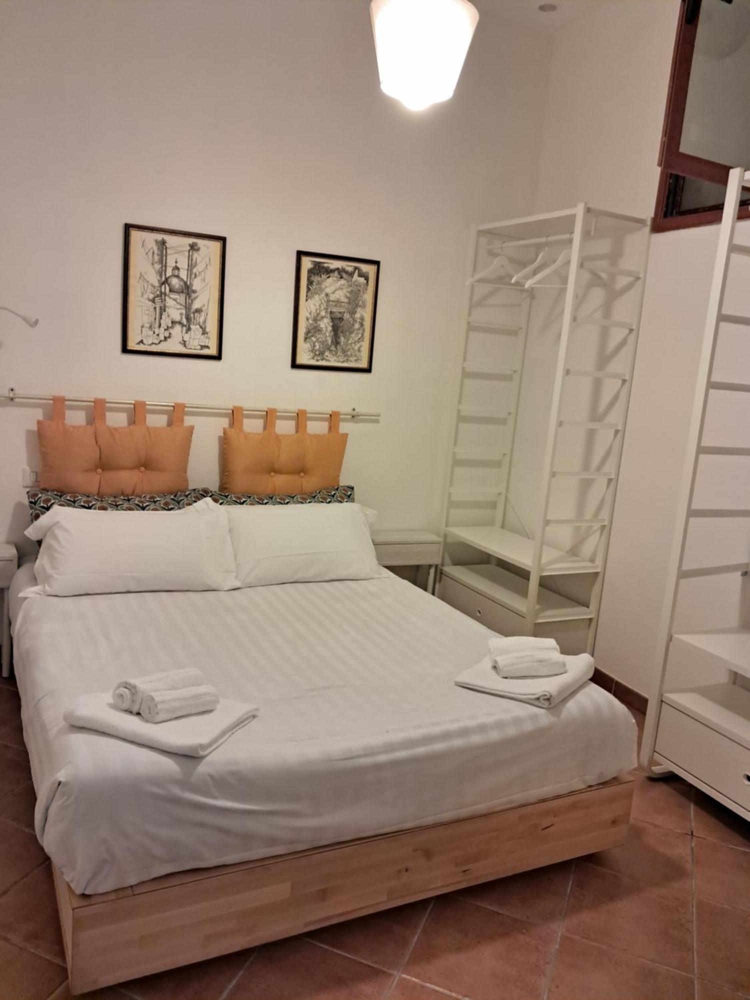 Casa Manno 51 Apartment Каляри Екстериор снимка
